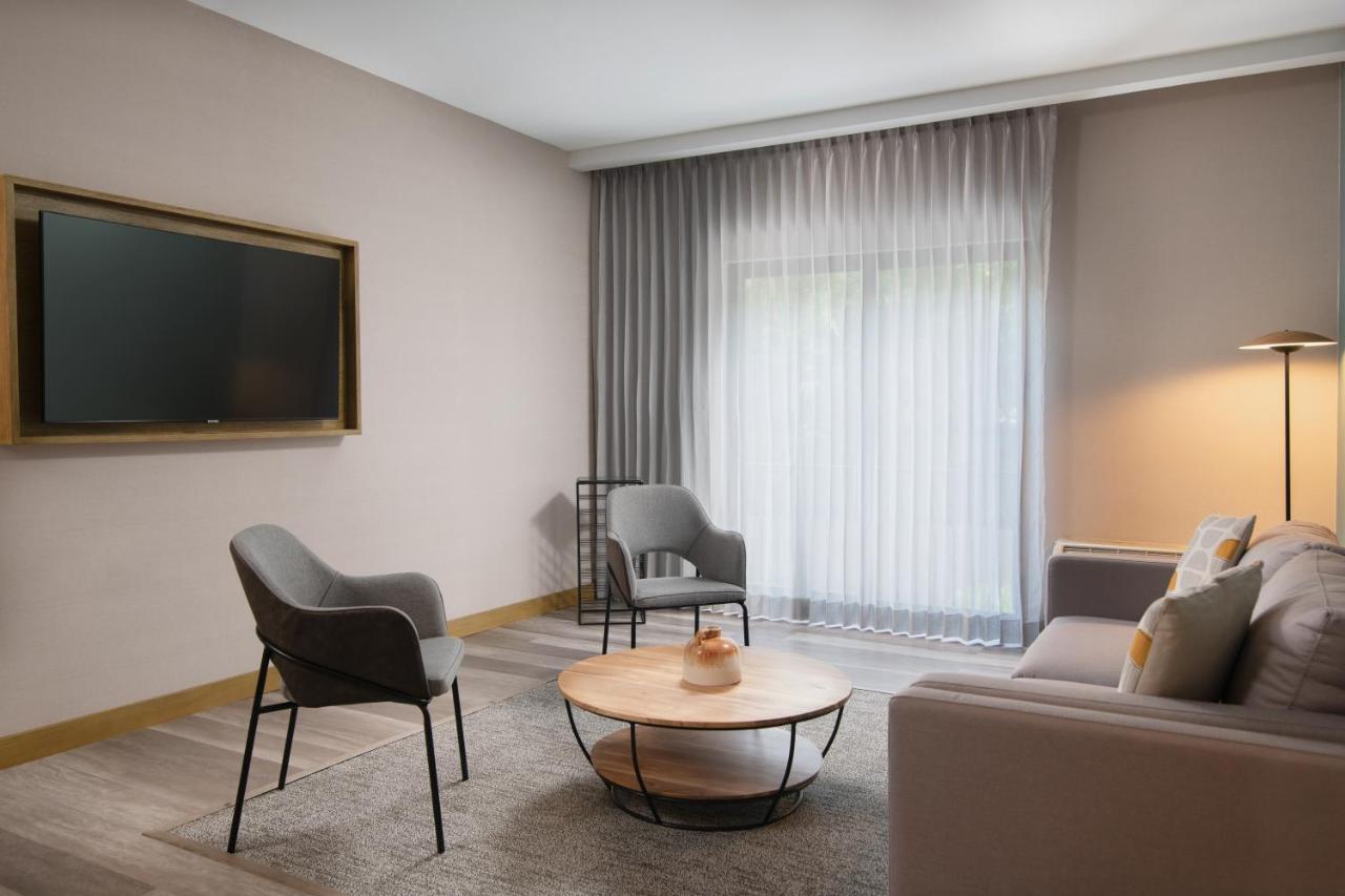 Готель Courtyard By Marriott Санто-Домінго Екстер'єр фото